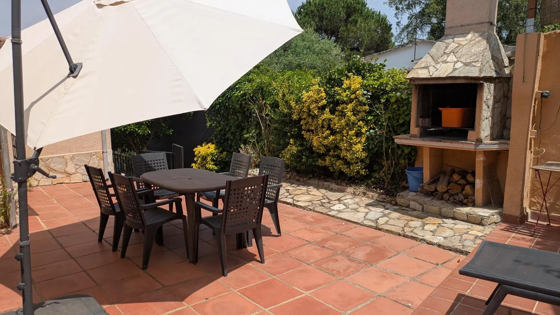 Feriehus Whiskey On The Hill Villa Vidreres Spanien